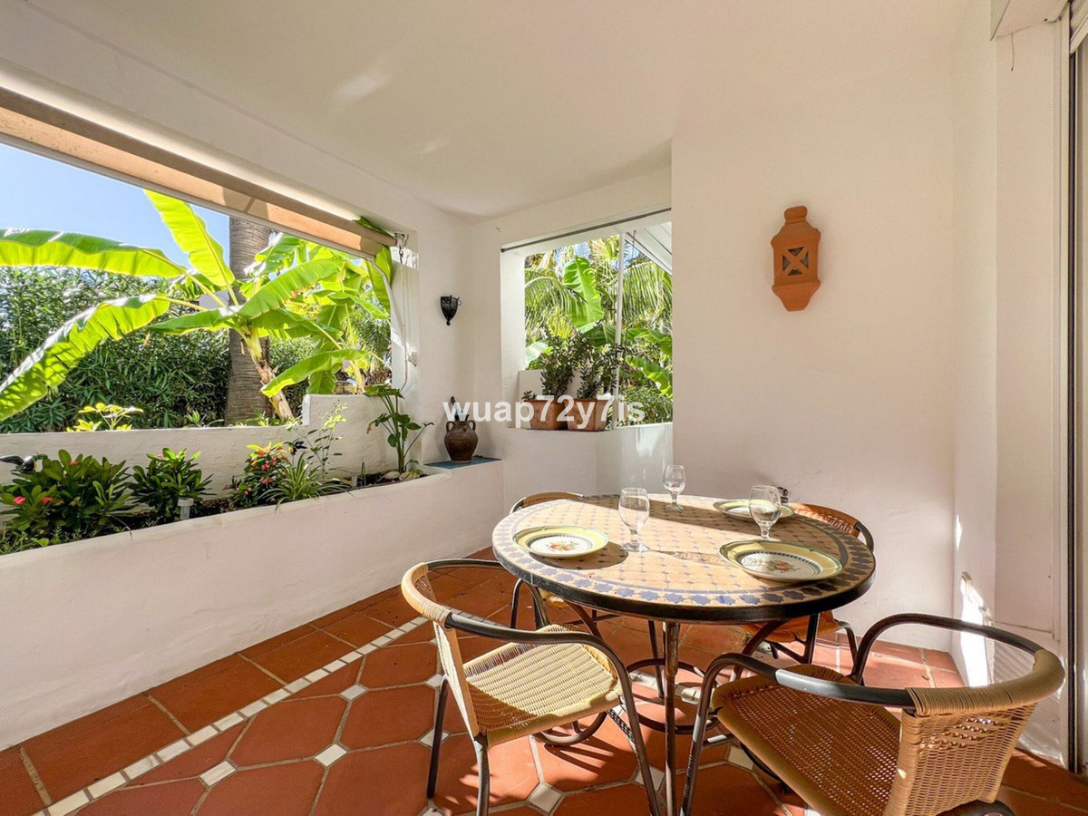 Apartamentos de 2 dormitorios en venta en Atalaya – R5217727