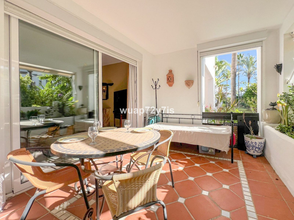 Apartamentos de 2 dormitorios en venta en Atalaya – R5217727