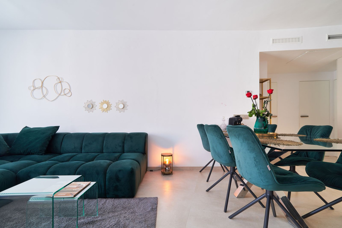 Apartamentos de 3 dormitorios en venta en Marbella – R5235289