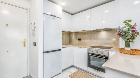 2 bedroom Apartments for sale in Riviera del Sol – R4889923