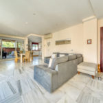 Villas de 4 dormitorios en venta en Selwo – R4873714