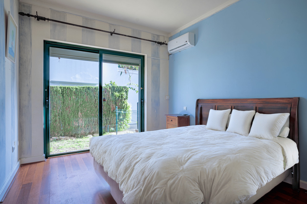 3 bedroom Semi-detached for sale in Riviera del Sol – R5061991