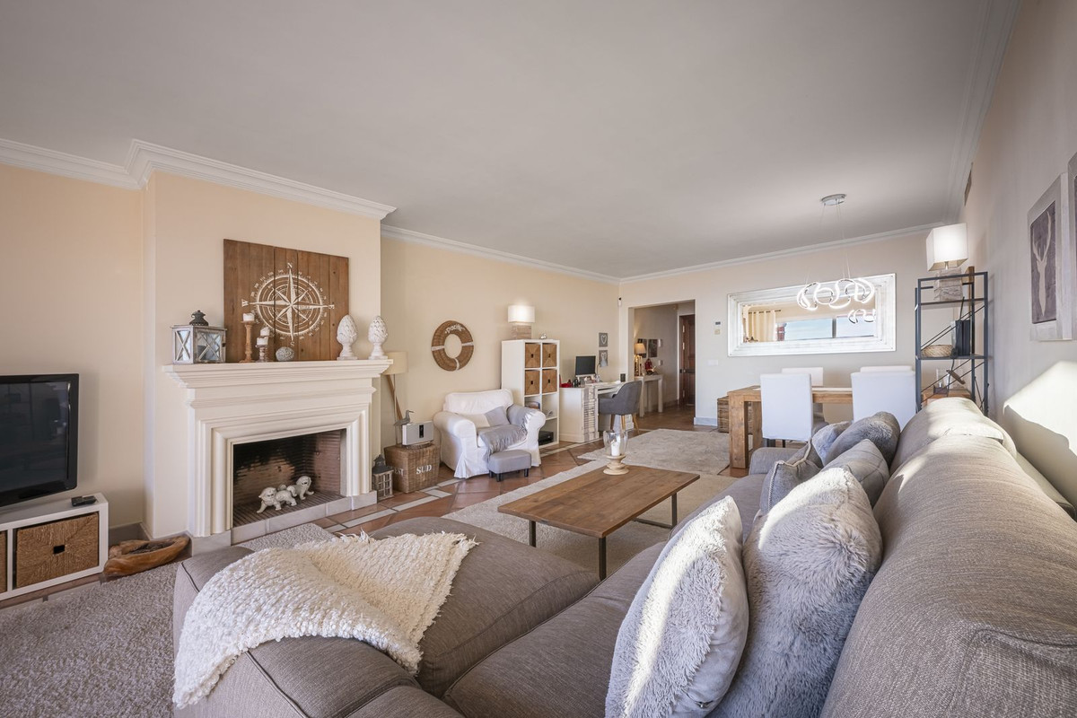 Aticos de 2 dormitorios en venta en La Mairena – R5227804