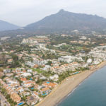 6 bedroom Villas for sale in Milla de Oro – R4892461