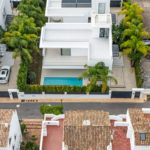 6 bedroom Villas for sale in Milla de Oro – R4892461