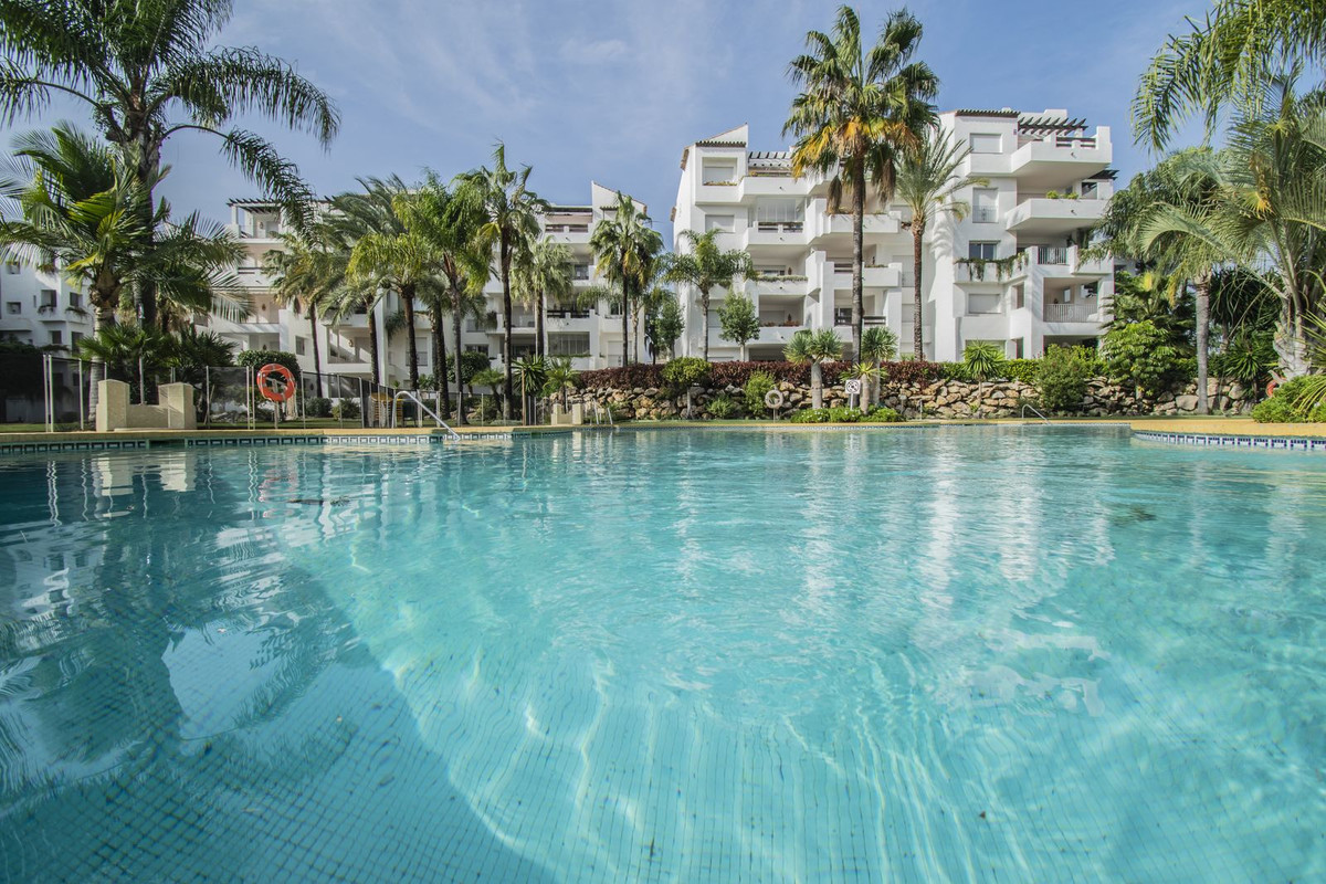 3 bedroom Apartments for sale in Atalaya – R5152120 3 bedroom Apartments for sale in Atalaya – R5152120