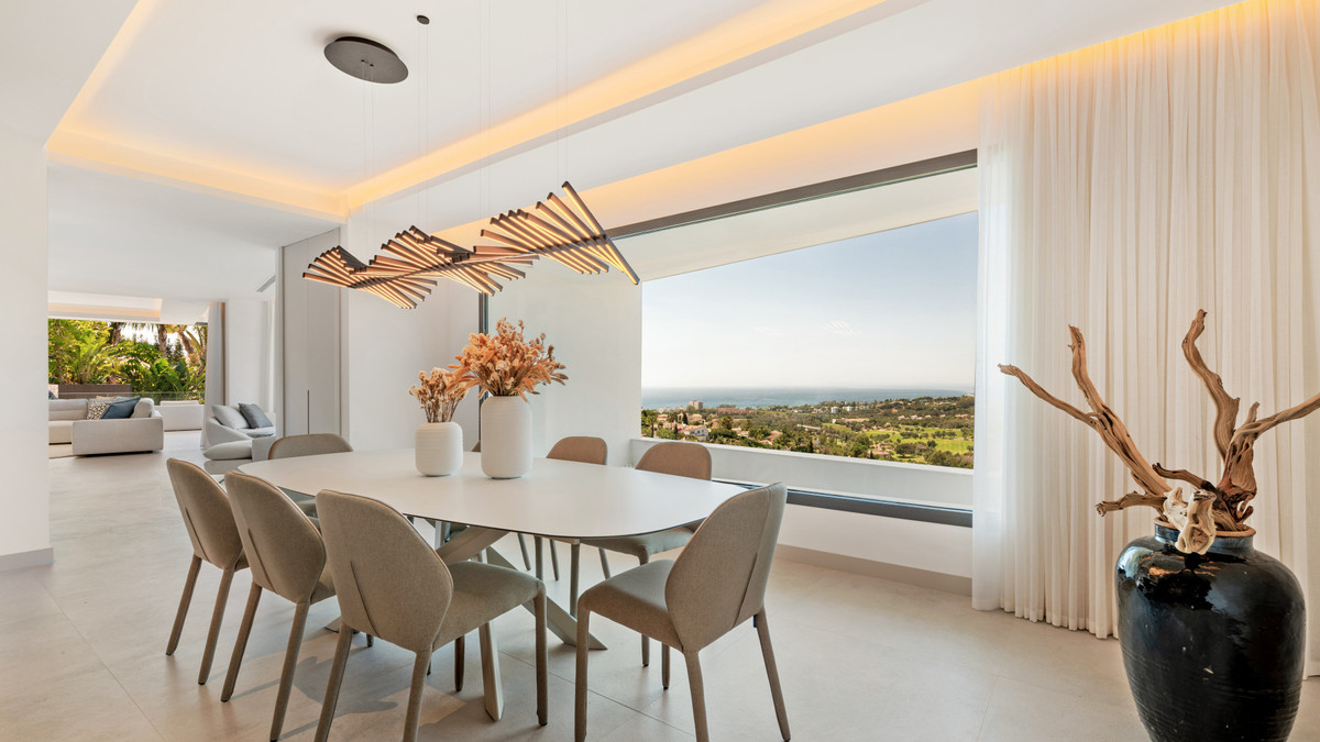 4 bedroom Villas for sale in El Rosario – R5203291