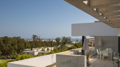 3 bedroom Penthouses for sale in La Cala de Mijas – R5215402