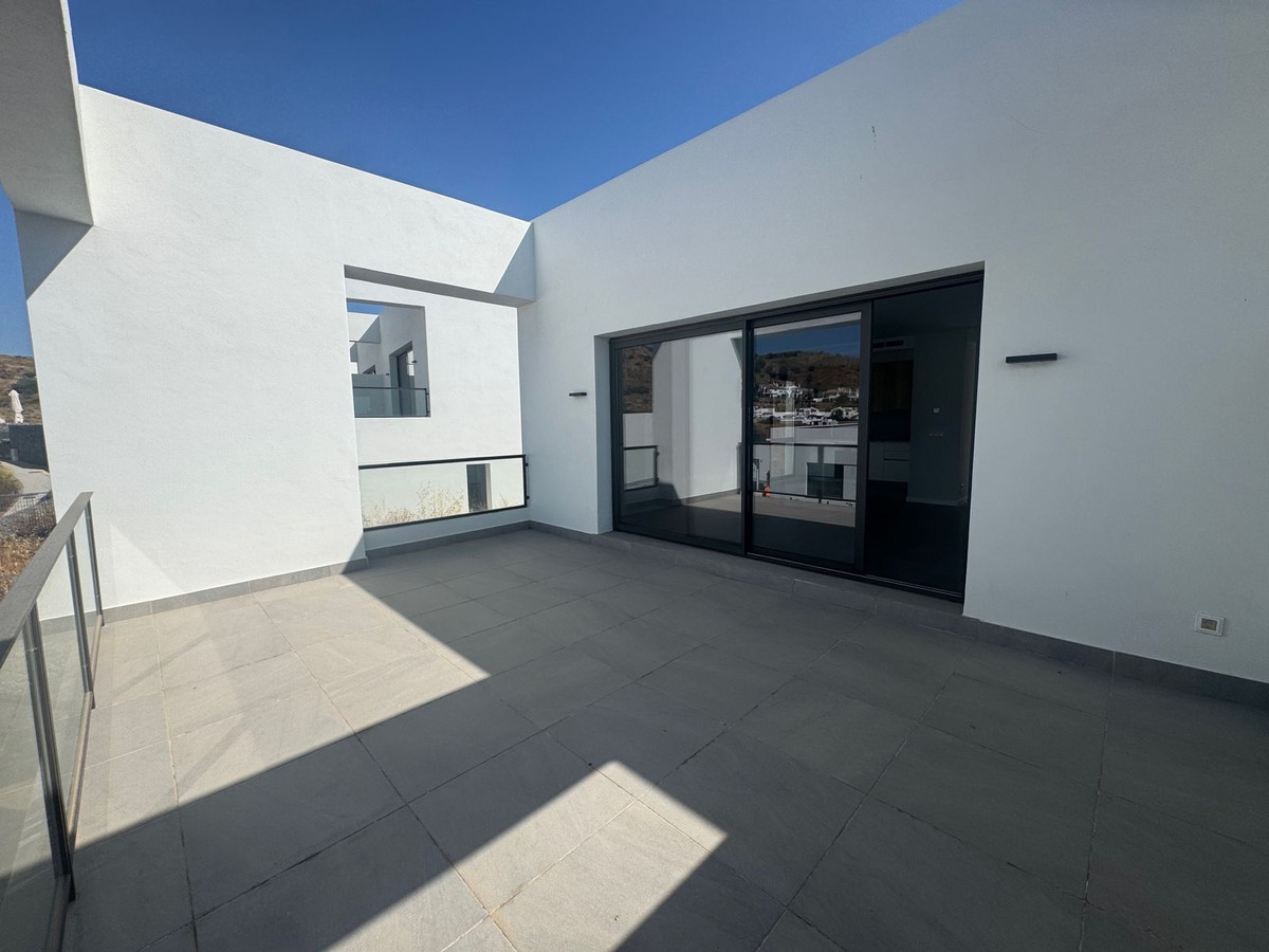 Adosados de 3 dormitorios en venta en Riviera del Sol – R5206303