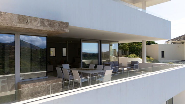 6 bedroom Villas for sale in Los Arqueros – R5214310 in 