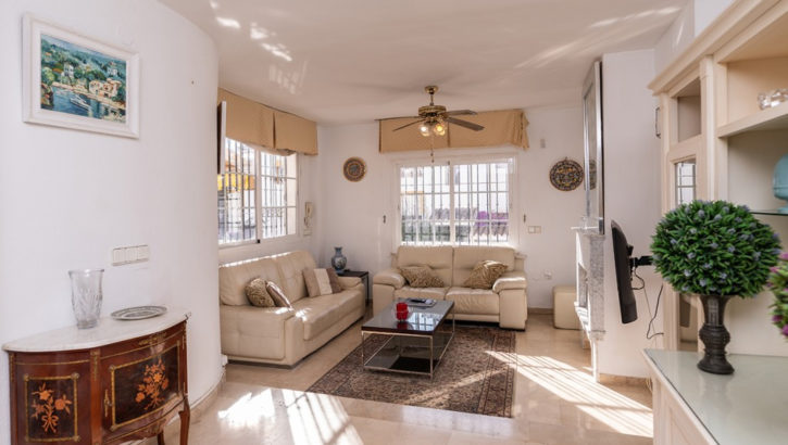 3 bedroom Semi-detached for sale in Costabella – R5225683 in 