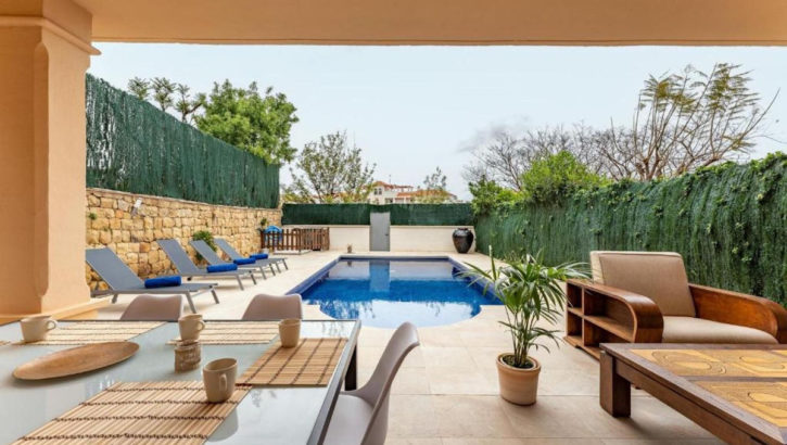 4 bedroom Semi-detached for sale in Riviera del Sol – R5176885 in 