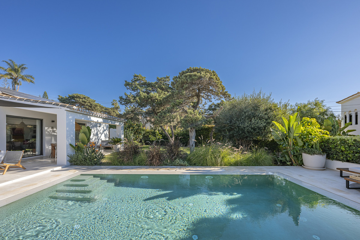 3 bedroom Villas for sale in Marbesa – R5230699