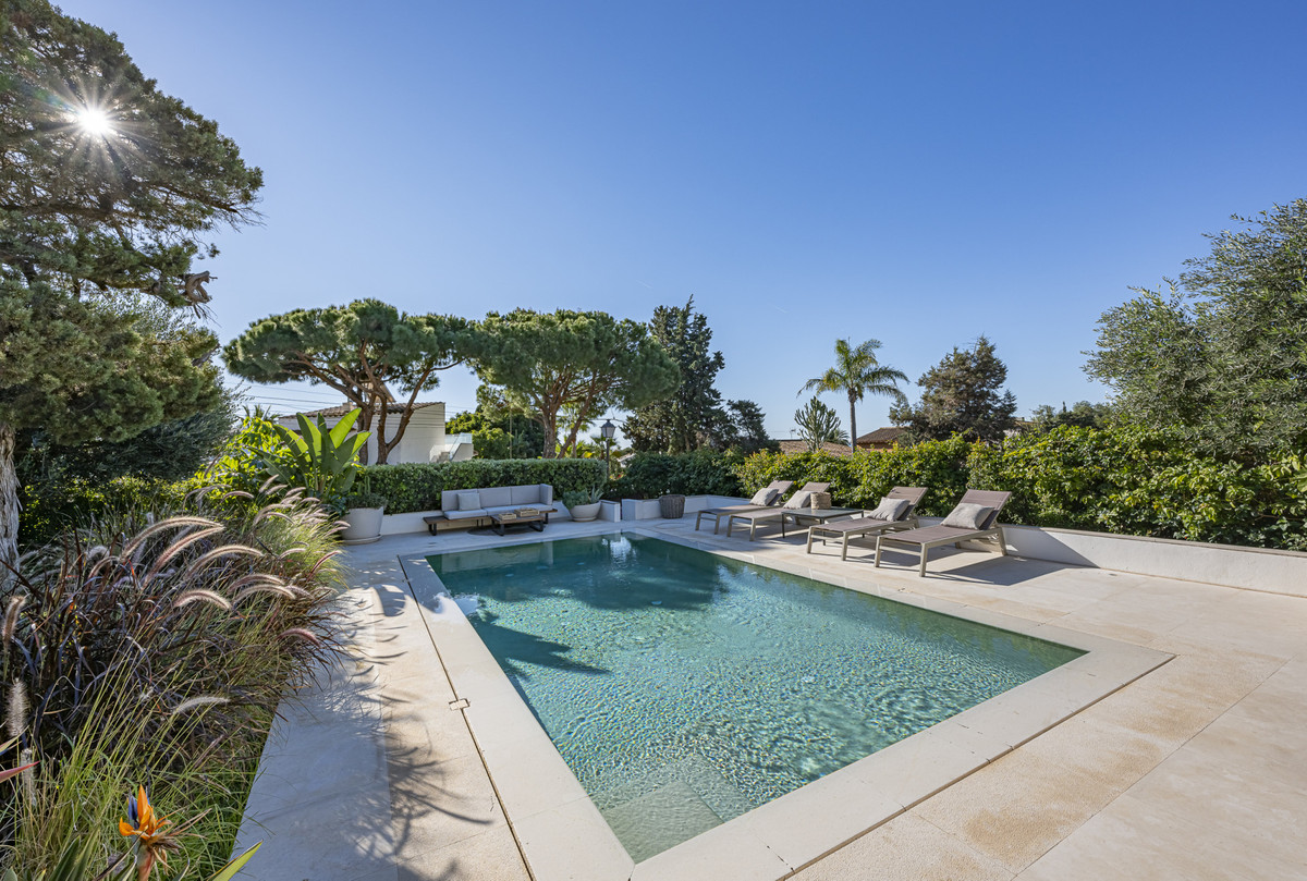 3 bedroom Villas for sale in Marbesa – R5230699