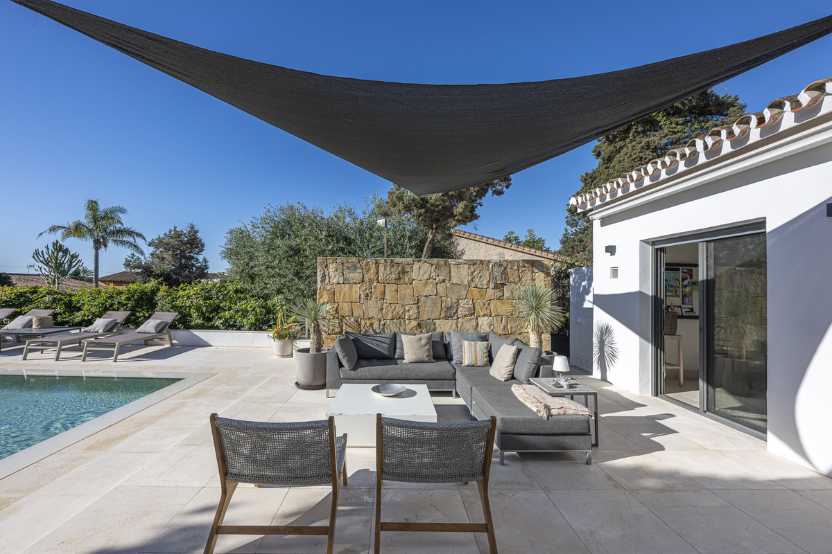 3 bedroom Villas for sale in Marbesa – R5230699