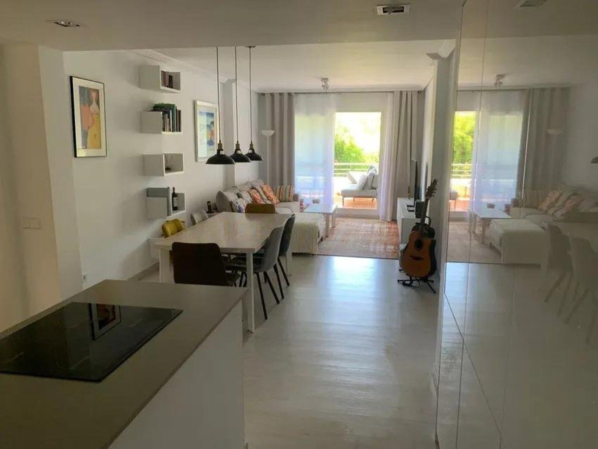 3 bedroom Apartments for sale in Los Arqueros – R5167084