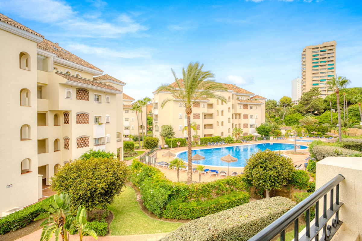 Apartamentos de 2 dormitorios en venta en Elviria – R5132773 Apartamentos de 2 dormitorios en venta en Elviria – R5132773
