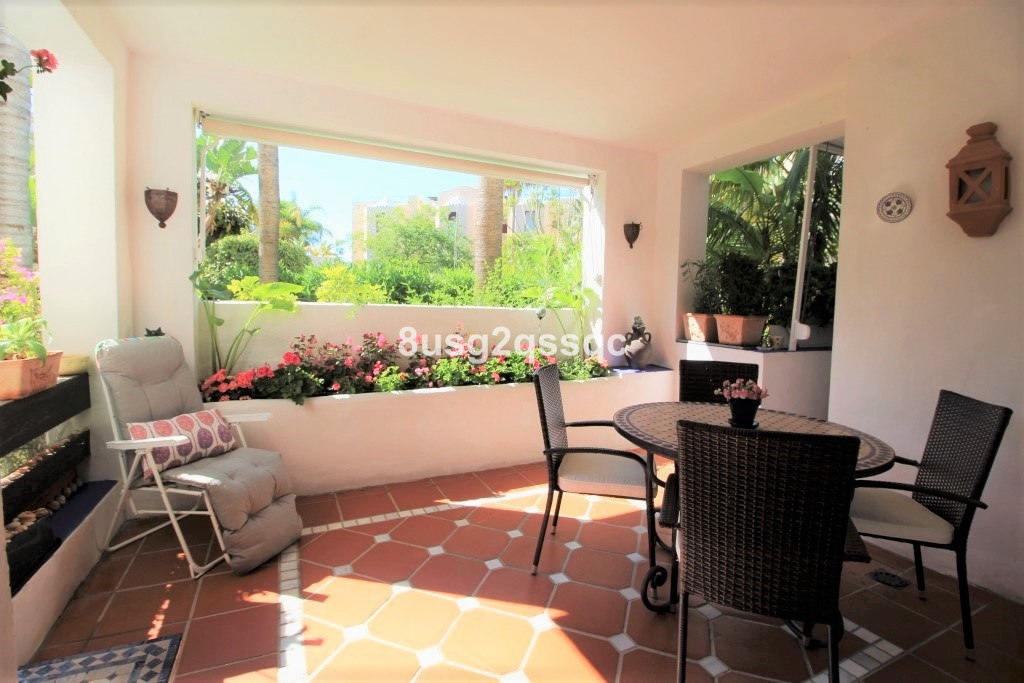 Apartamentos de 2 dormitorios en venta en Atalaya – R5004529