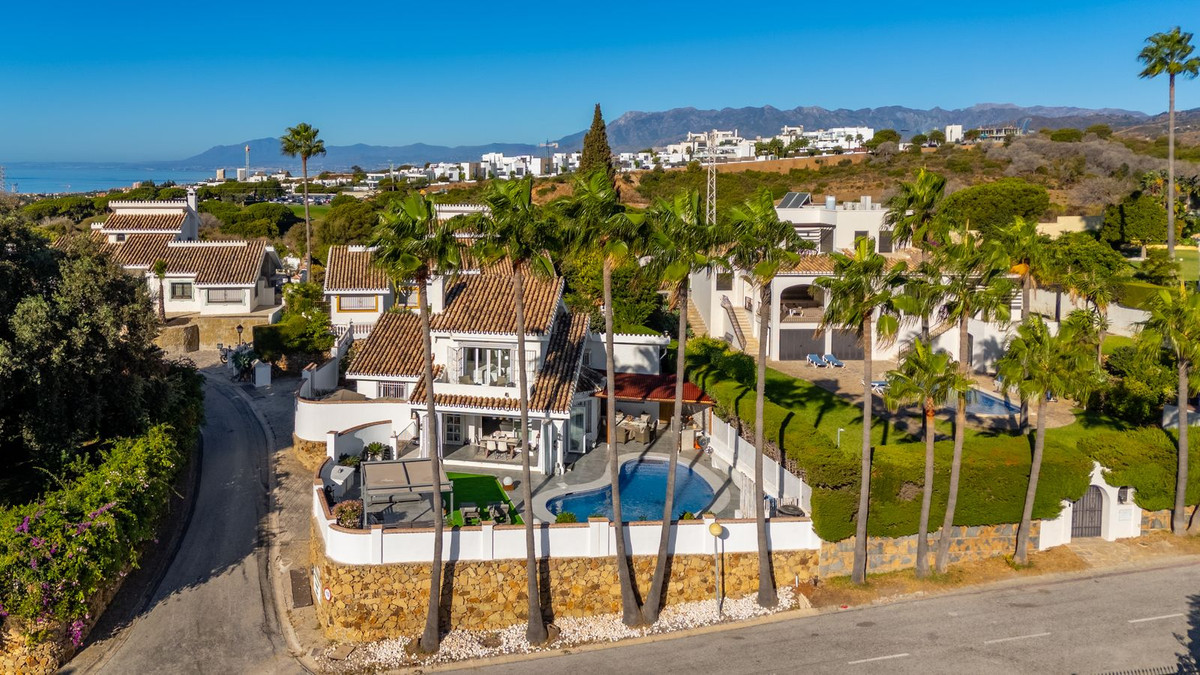 Villas de 3 dormitorios en venta en Calahonda – R5199328 Villas de 3 dormitorios en venta en Calahonda – R5199328