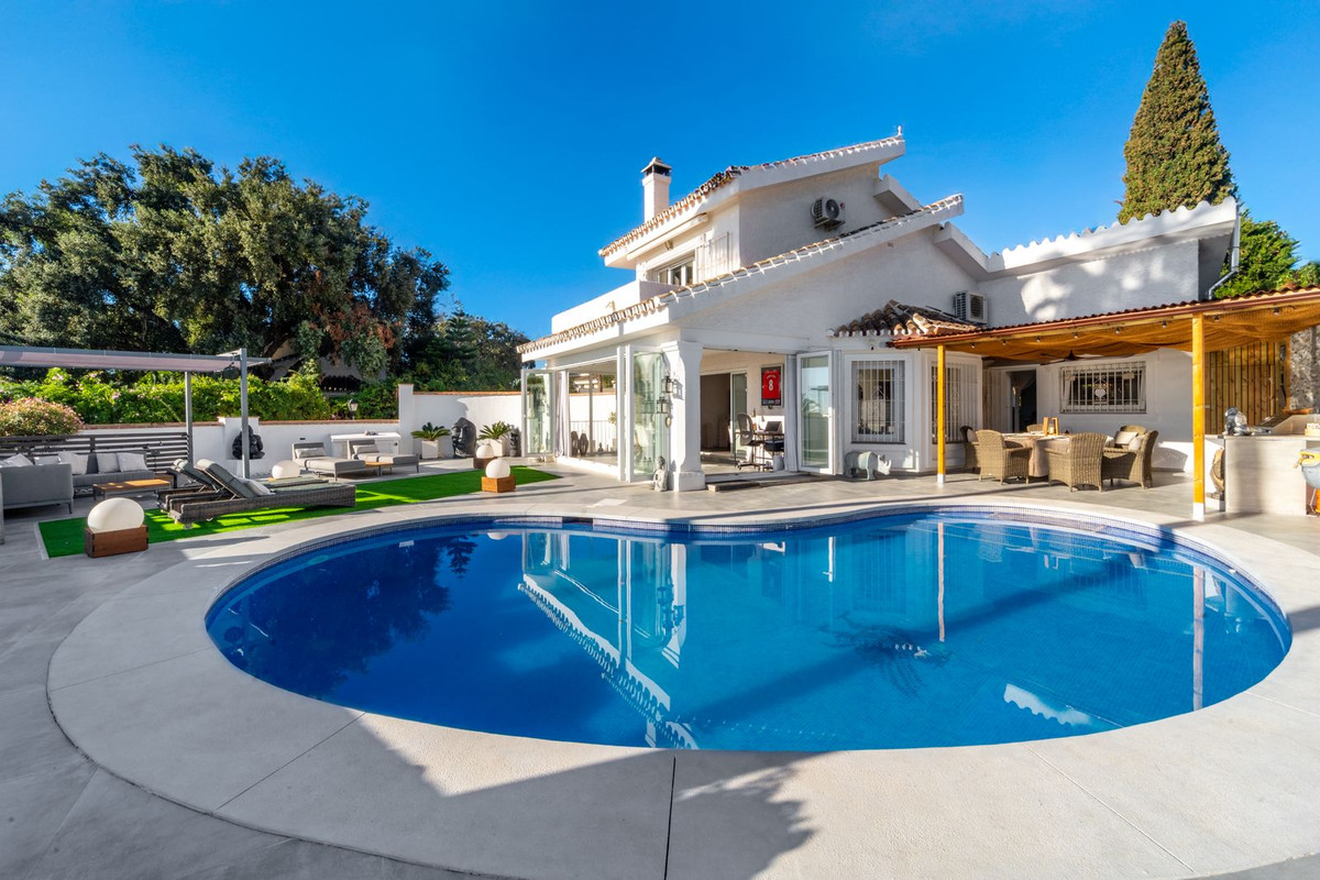 Villas de 3 dormitorios en venta en Calahonda – R5199328 Villas de 3 dormitorios en venta en Calahonda – R5199328