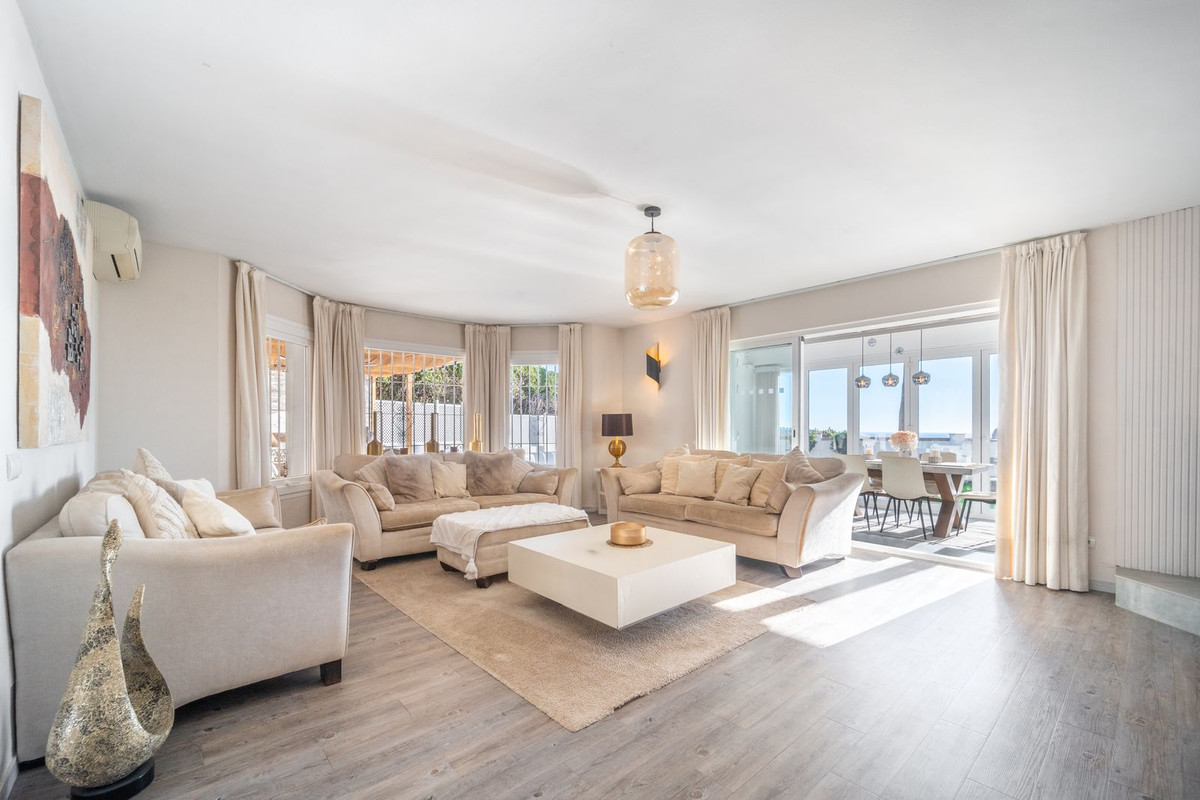 Villas de 3 dormitorios en venta en Calahonda – R5199328 Villas de 3 dormitorios en venta en Calahonda – R5199328