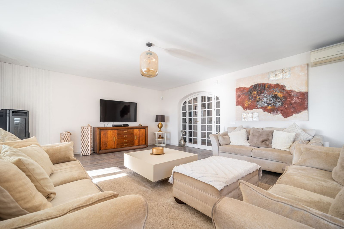 Villas de 3 dormitorios en venta en Calahonda – R5199328 Villas de 3 dormitorios en venta en Calahonda – R5199328