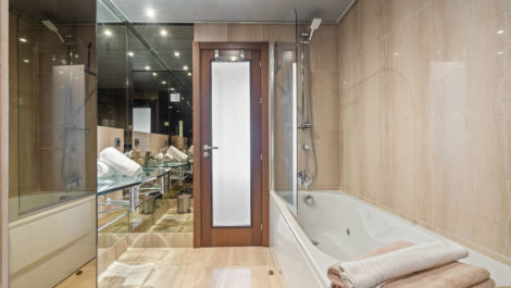 4 bedroom Apartments for sale in Nueva Milla de Oro – R5183215