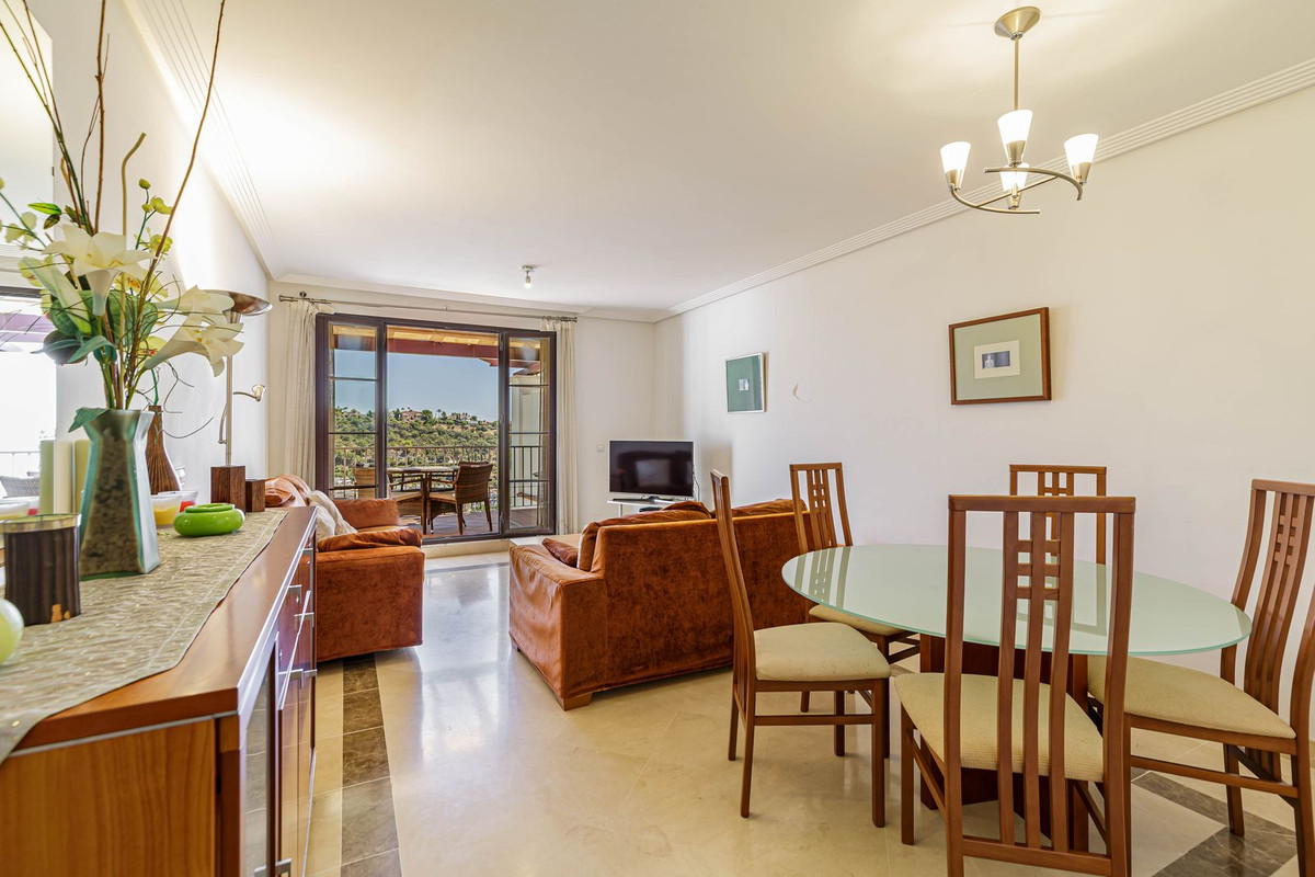 2 bedroom Penthouses for sale in Los Arqueros – R5194225