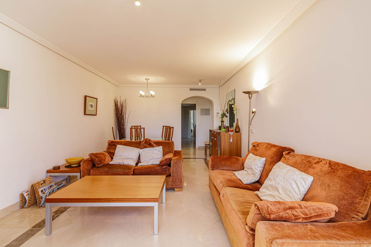 2 bedroom Penthouses for sale in Los Arqueros – R5194225