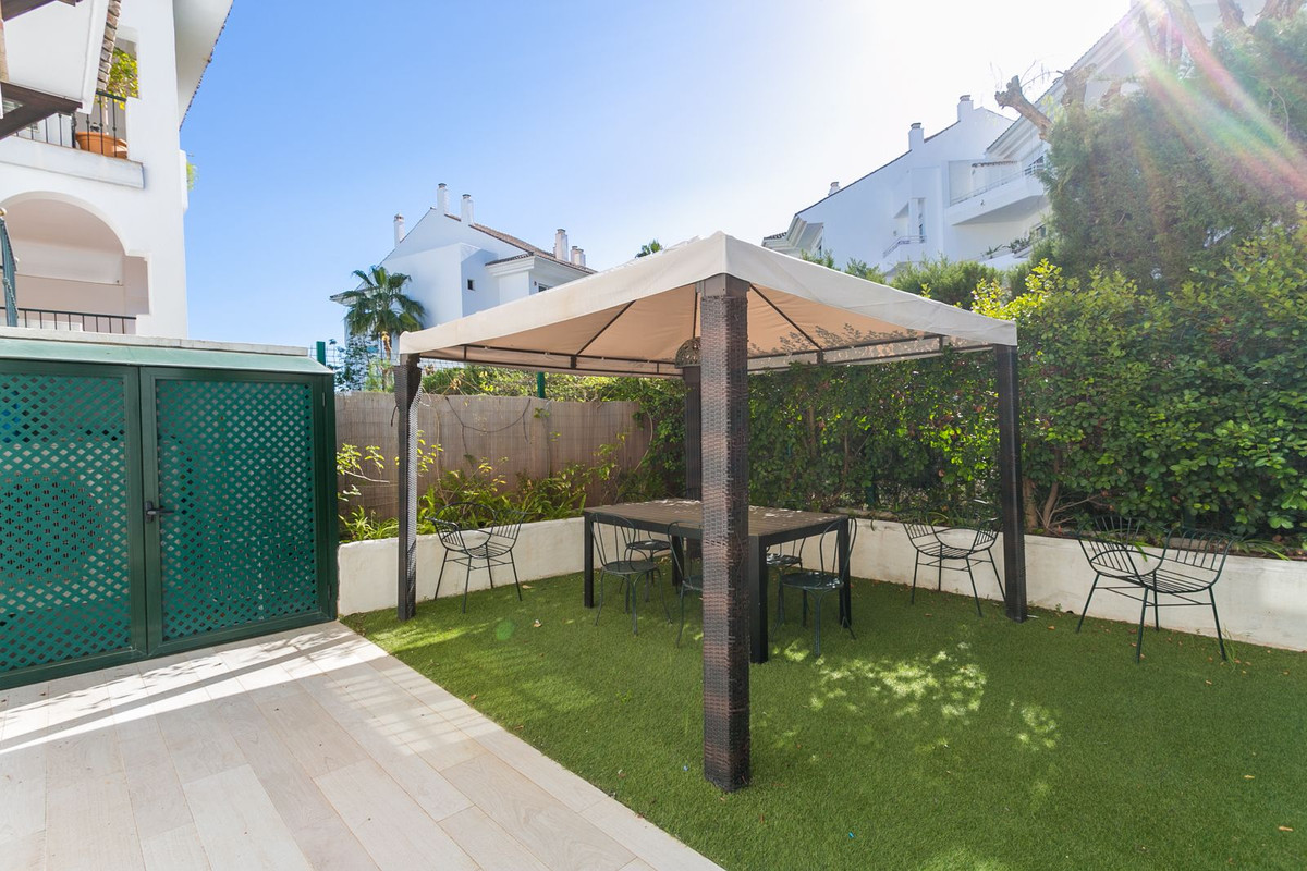 Apartamentos de 3 dormitorios en venta en Guadalmina Baja – R5223520 Apartamentos de 3 dormitorios en venta en Guadalmina Baja – R5223520