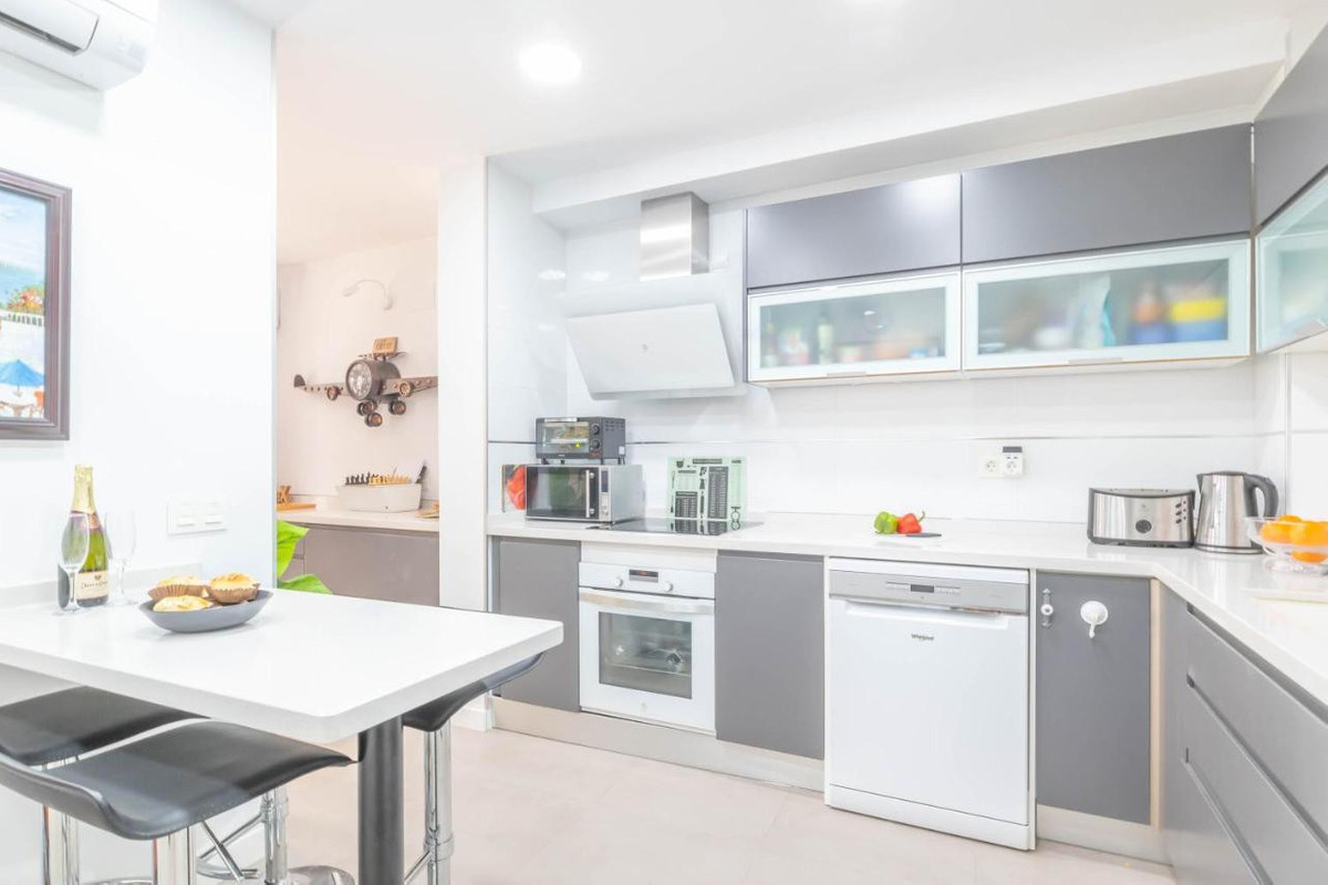 3 bedroom Townhouses for sale in Marbella – R5223652 3 bedroom Townhouses for sale in Marbella – R5223652