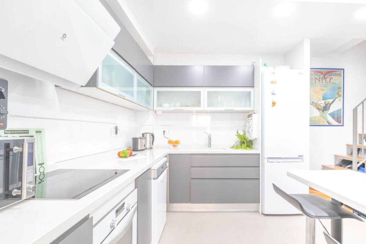 3 bedroom Townhouses for sale in Marbella – R5223652 3 bedroom Townhouses for sale in Marbella – R5223652