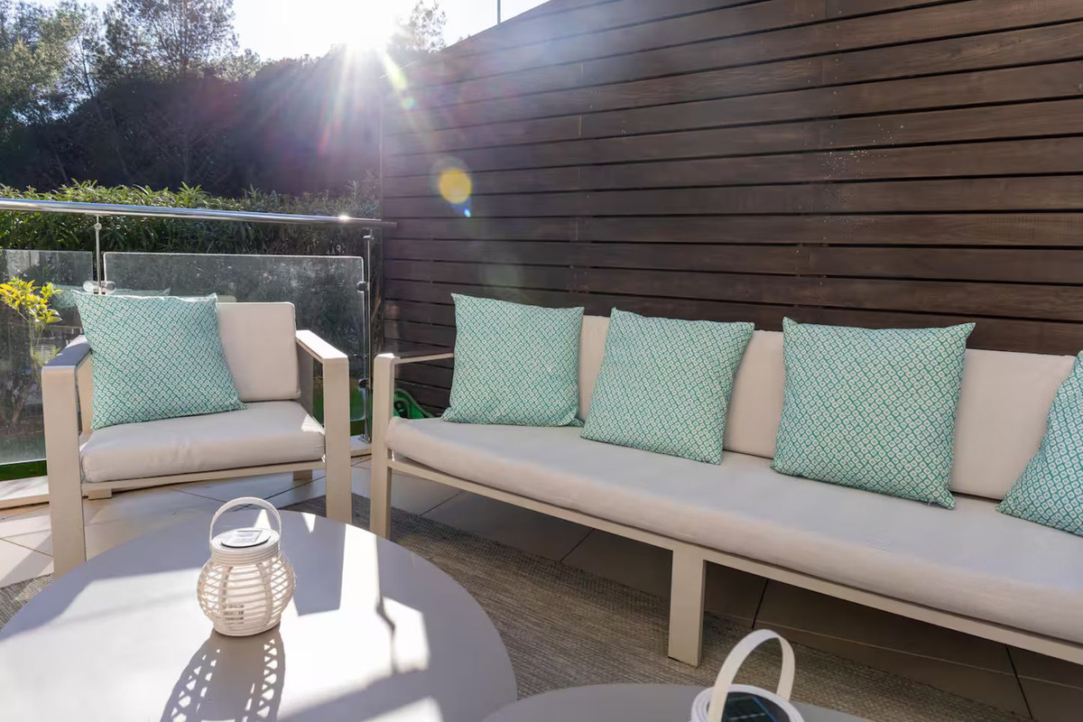 2 bedroom Townhouses for sale in Sierra Blanca – R5021437