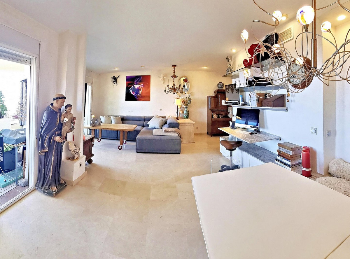 Apartamentos de 3 dormitorios en venta en Calahonda – R5129983 Apartamentos de 3 dormitorios en venta en Calahonda – R5129983