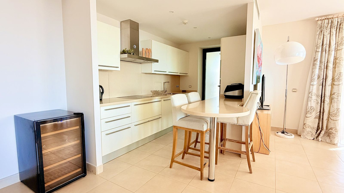 Aticos de 3 dormitorios en venta en Altos de los Monteros – R5205751