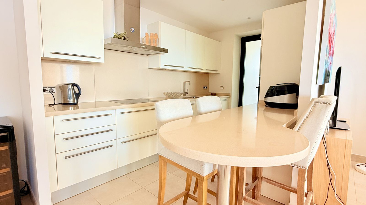 Aticos de 3 dormitorios en venta en Altos de los Monteros – R5205751