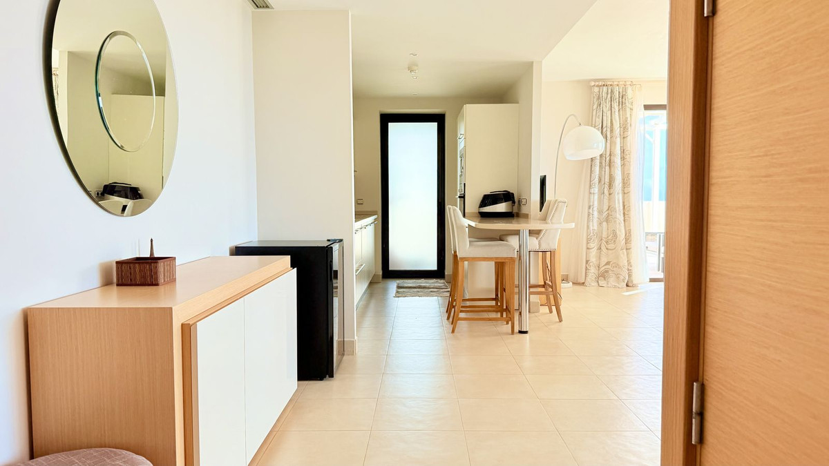 Aticos de 3 dormitorios en venta en Altos de los Monteros – R5205751