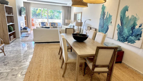 Apartamentos de 4 dormitorios en venta en Guadalmina Baja – R5205988