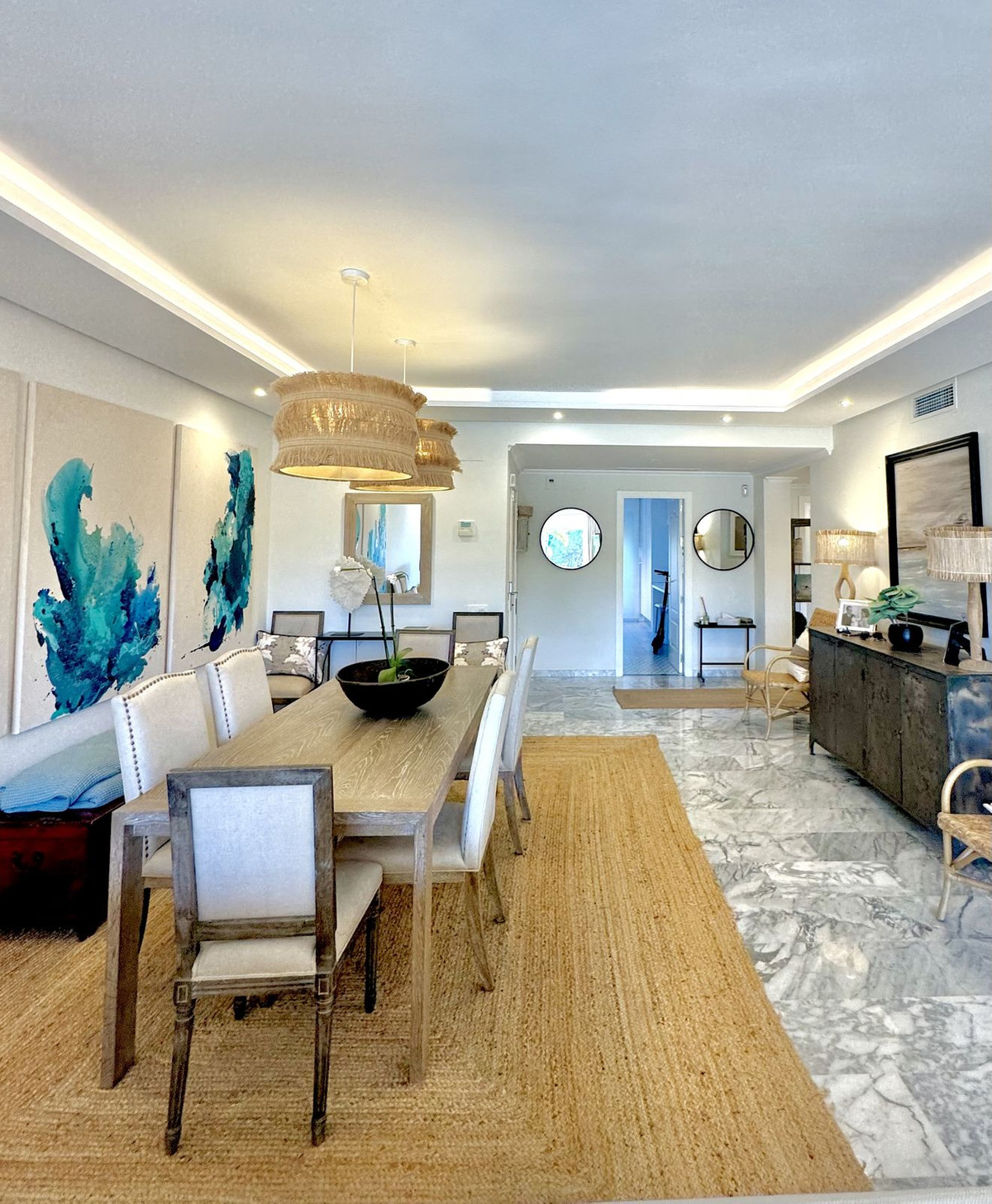 Apartamentos de 4 dormitorios en venta en Guadalmina Baja – R5205988