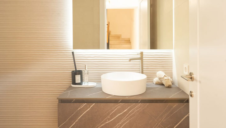 Adosados de 3 dormitorios en venta en La Quinta – R4803868 en 