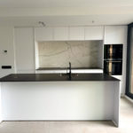 Apartamentos de 3 dormitorios en venta en Marbella – R5219869