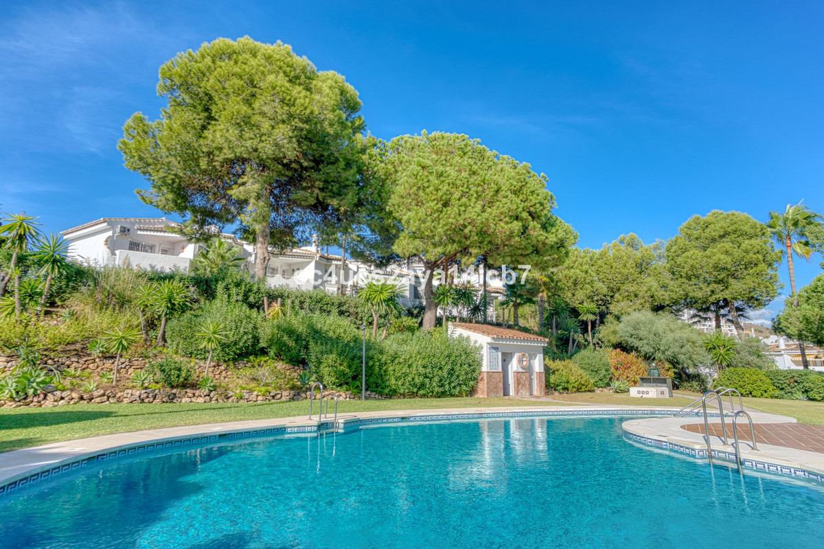 3 bedroom Townhouses for sale in Calahonda – R5212249 3 bedroom Townhouses for sale in Calahonda – R5212249