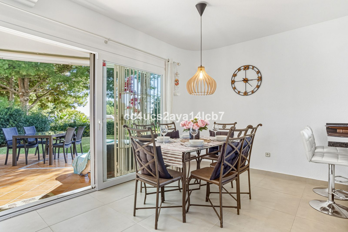 3 bedroom Townhouses for sale in Calahonda – R5212249 3 bedroom Townhouses for sale in Calahonda – R5212249