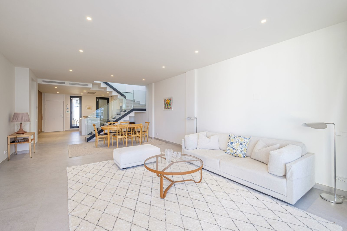 Apartamentos de 2 dormitorios en venta en Cabopino – R4830358