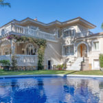 Villas de 5 dormitorios en venta en Nueva Milla de Oro – R5234575 Villas de 5 dormitorios en venta en Nueva Milla de Oro – R5234575