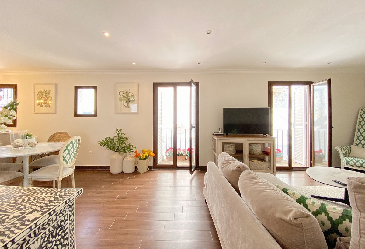 5 bedroom Townhouses for sale in Marbella – R5187679 5 bedroom Townhouses for sale in Marbella – R5187679