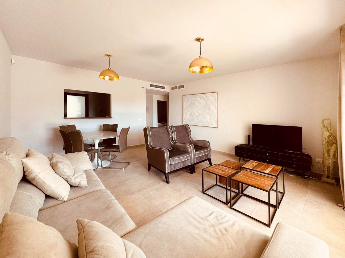 2 bedroom Apartments for sale in Altos de los Monteros – R5228620