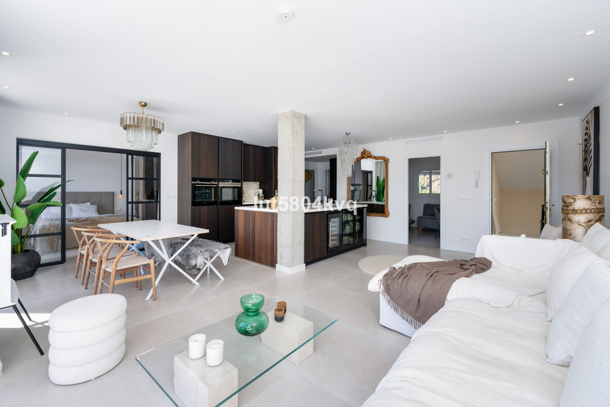 Aticos de 3 dormitorios en venta en La Quinta – R5171212