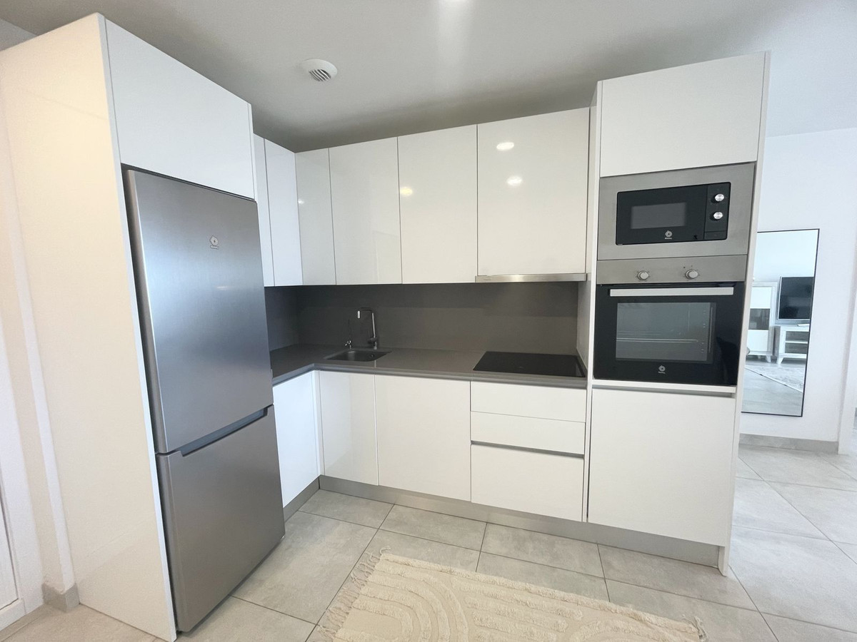 3 bedroom Apartments for sale in La Cala de Mijas – R5234407