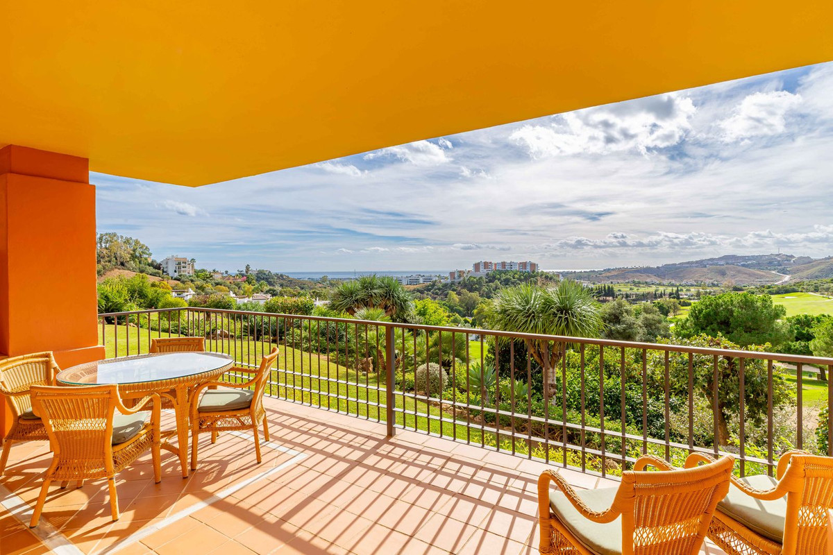 3 bedroom Apartments for sale in Los Arqueros – R5221243 3 bedroom Apartments for sale in Los Arqueros – R5221243